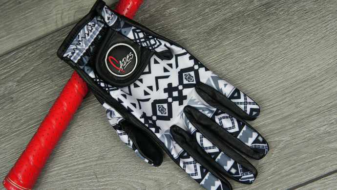 Aztec Pattern Golf Glove